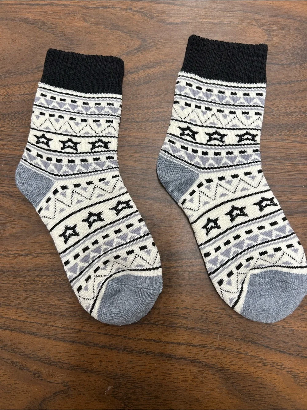 New Unisex Patterned Crew Socks - Black, White & Gray